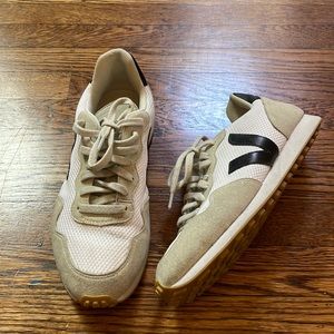 Veja Rio Branco Sneakers